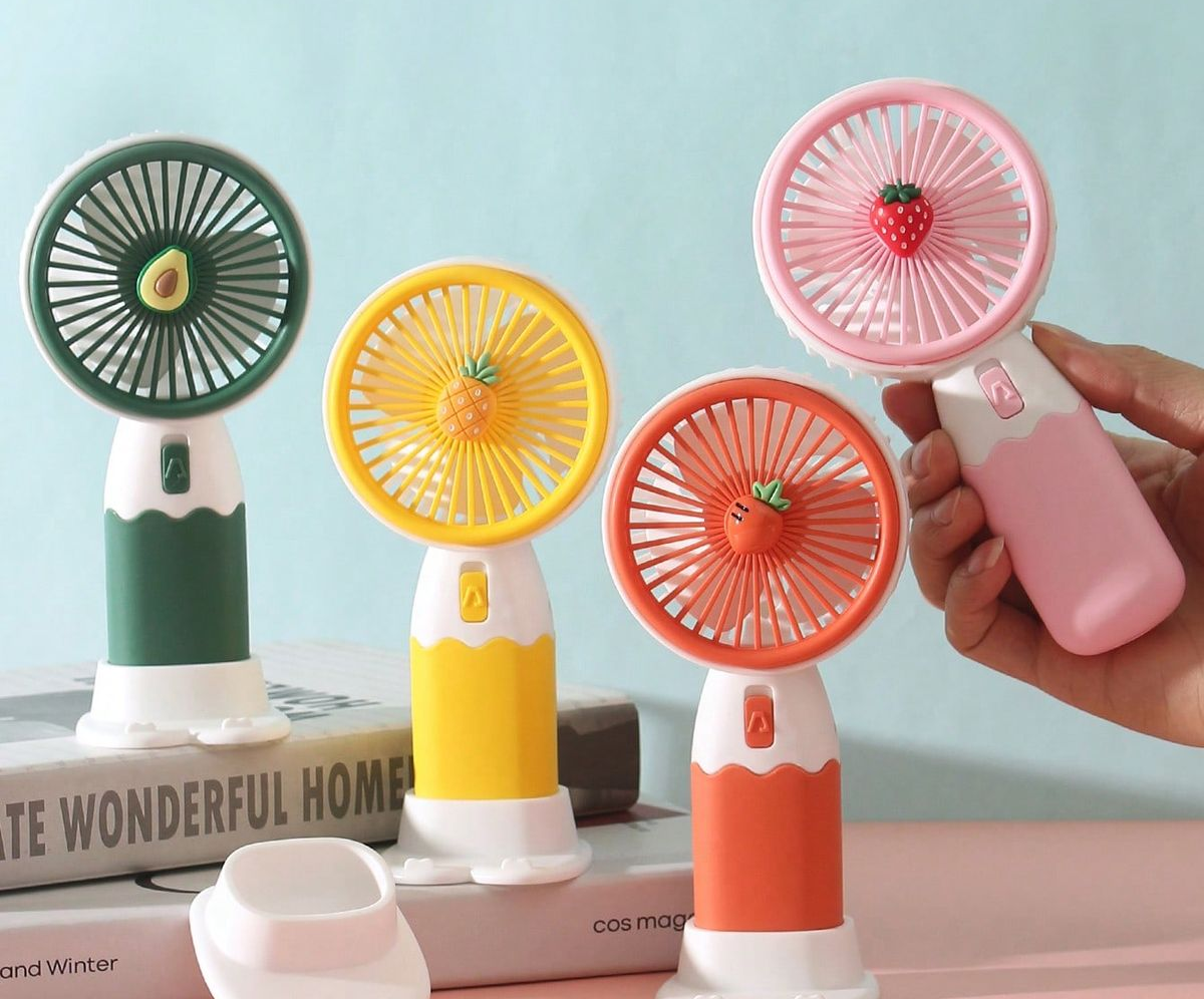 Quạt tích điện mini cầm tay